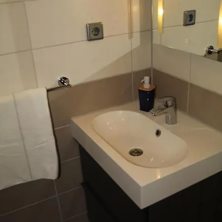 Florion אכסניה