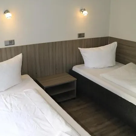 Florion Hostel